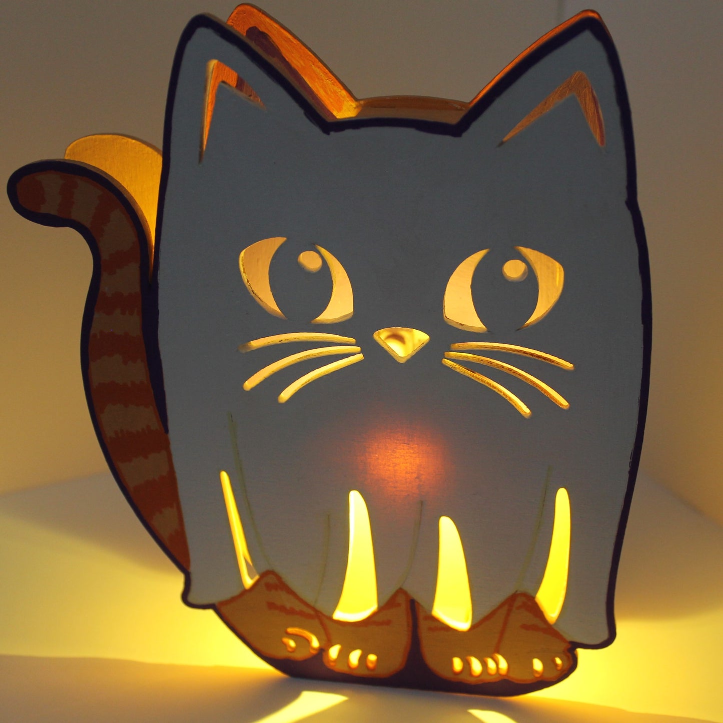 Orange Tabby Ghost Cat Light-up Décor