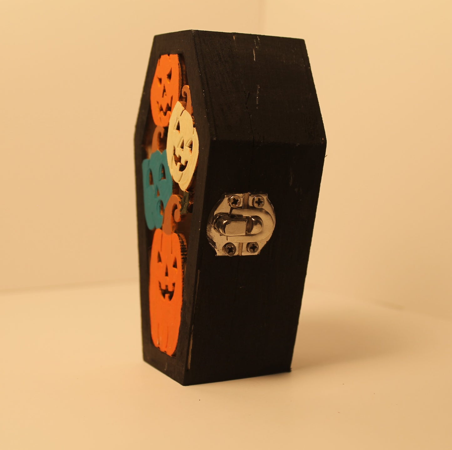 Jack-o-Lantern Coffin Light-up Décor